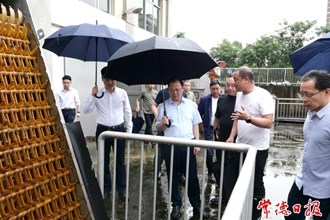 周振宇在武陵、鼎城督導檢查防汛抗災工作時強調：全力以赴確保沅澧安瀾 人民安康 社會安寧