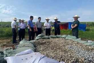 周振宇督導檢查防汛抗災及災后恢復生產重建工作強調：堅定信心 團結奮斗 重建美好家園