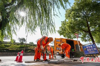 【組圖】致敬高溫下的勞動者——聚焦市政人的“熱辣滾燙”