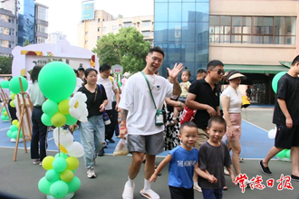 【教育】親子游戲 打卡拍照 武陵區(qū)中心幼兒園新學(xué)期小班萌娃入園儀式感拉滿