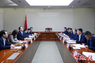 周振宇會見省農(nóng)信聯(lián)社黃向陽一行