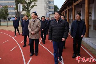 張劍飛率隊(duì)來(lái)常開展法治政府建設(shè)專項(xiàng)監(jiān)督協(xié)同調(diào)研