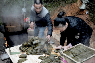 市級：蒿子粑粑制作技藝