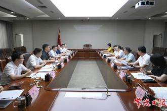 周振宇與湖南航天管理局局長(zhǎng)鮑斌一行座談