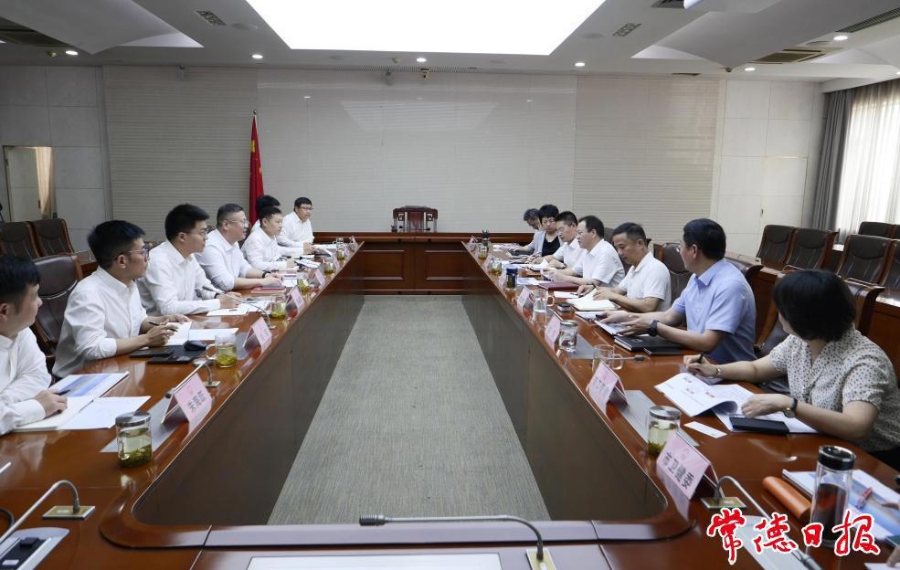 周振宇會見華為公司湖南總經(jīng)理詹德生一行