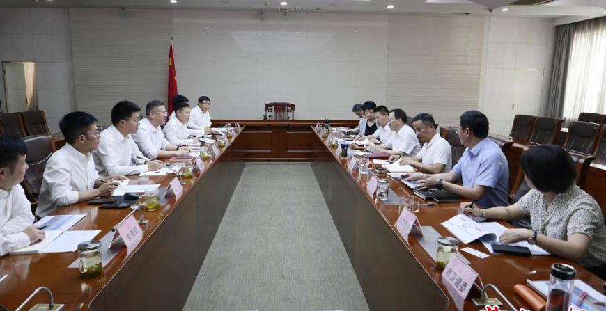 周振宇會(huì)見(jiàn)華為公司湖南總經(jīng)理詹德生一行